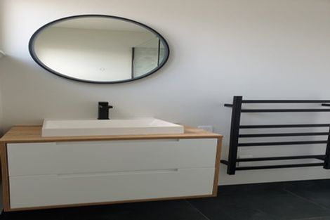 Photo of property in 1/21 Tiri Tiri Road, Birkdale, Auckland, 0626