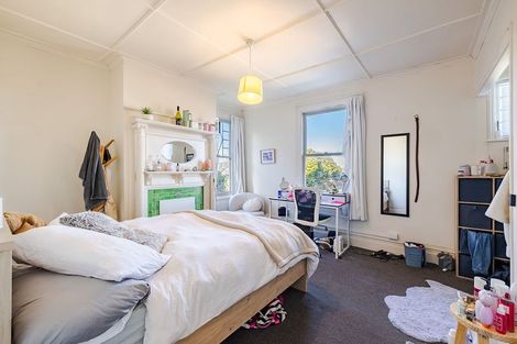 Photo of property in 135 Cargill Street, Dunedin Central, Dunedin, 9016