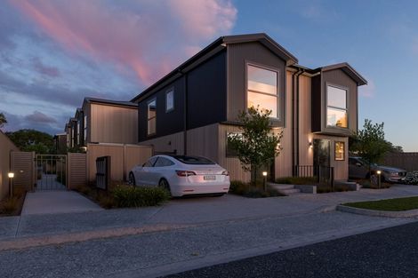 Photo of property in 8 Rongonui Street, Elderslea, Upper Hutt, 5018