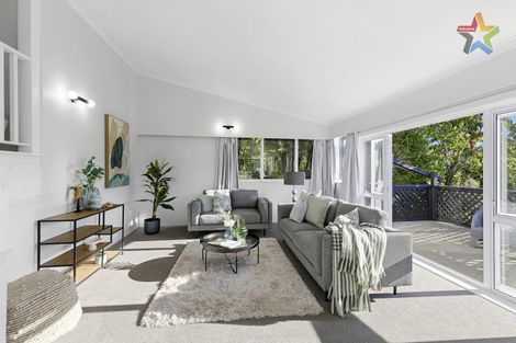 Photo of property in 84 Holborn Drive, Stokes Valley, Lower Hutt, 5019