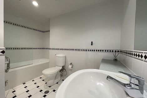 Photo of property in Atlas House, 4/22 Ghuznee Street, Te Aro, Wellington, 6011