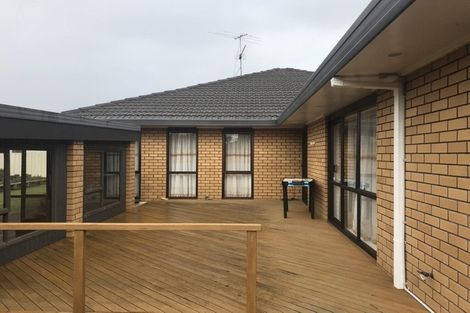 Photo of property in 5 Westholm Way, Pahurehure, Papakura, 2113
