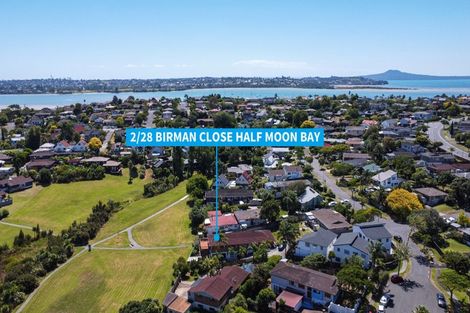 Photo of property in 2/28 Birman Close, Half Moon Bay, Auckland, 2012