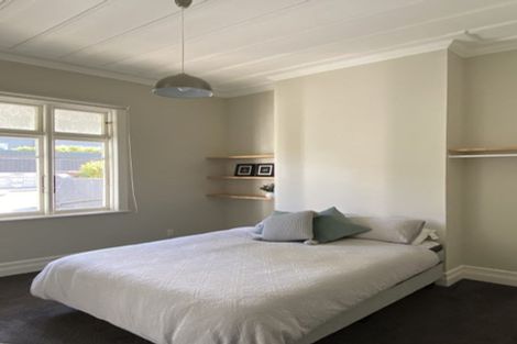 Photo of property in 2 Falcon Street, Roslyn, Dunedin, 9010