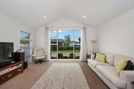 Photo of property in 11 Allendale Place, Morrinsville, 3300