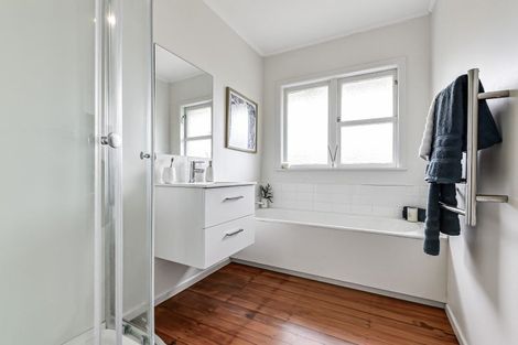 Photo of property in 128 Beerescourt Road, Beerescourt, Hamilton, 3200