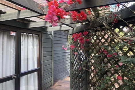 Photo of property in 2/69 Saddleback Rise, Murrays Bay, Auckland, 0630