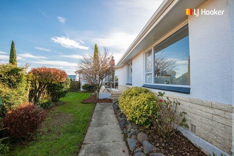 Photo of property in 8 Esk Place, Mosgiel, 9024