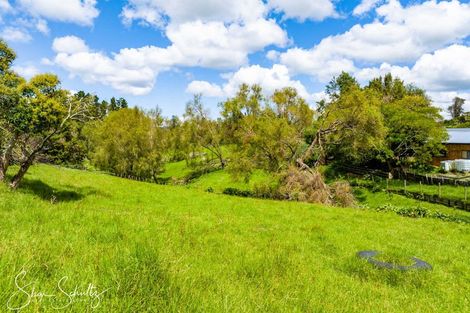 Photo of property in 9 Bickerstaffe Road, Maungaturoto, 0520