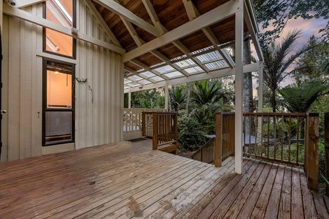 Photo of property in 576c South Titirangi Road, Titirangi, Auckland, 0604