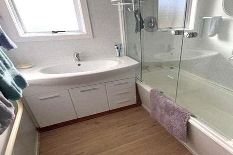 Photo of property in 30 Tennyson Crescent, Stoke, Nelson, 7011
