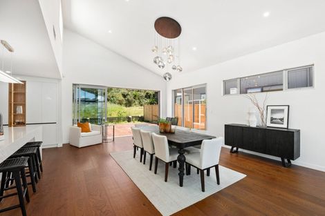 Photo of property in 46 Streamview Way, Long Bay, 0792