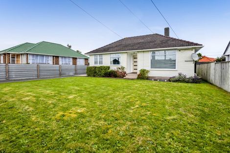 Photo of property in 279 South Road, Hawera, 4610