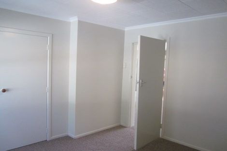 Photo of property in 238 Bridge Street, Eltham, 4322