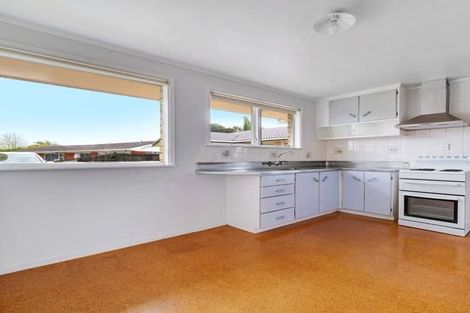 Photo of property in 2/5 Carolyn Street, Manukau, Auckland, 2025