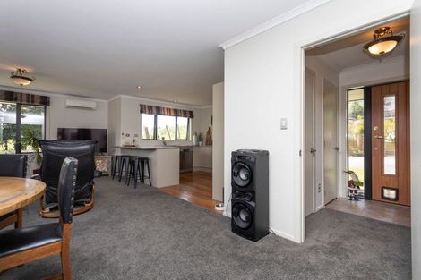 Photo of property in 15b Edward Street, Dannevirke, 4930