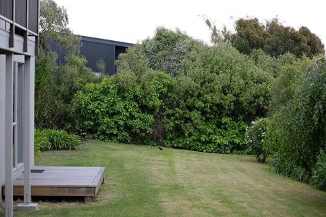 Photo of property in 270 Cannon Hill Crescent, Mount Pleasant, Christchurch, 8081