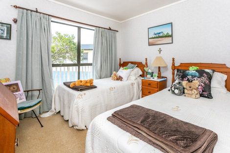 Photo of property in 6a Wigmore Crescent, Hahei, Whitianga, 3591