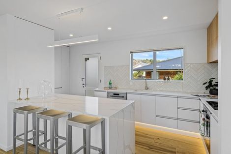 Photo of property in 85 Beachville Road, Redcliffs, Christchurch, 8081