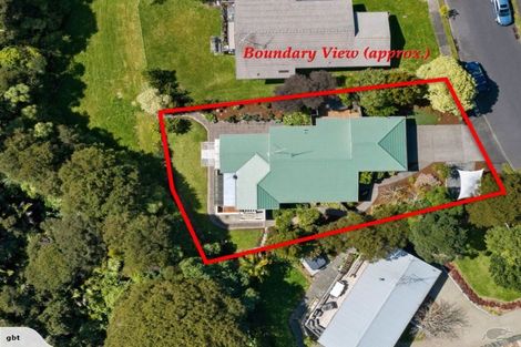 Photo of property in 14 Emlyn Place, Torbay, Auckland, 0630