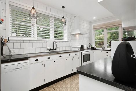 Photo of property in 19 Willis Street, Bader, Hamilton, 3206