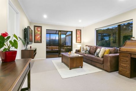 Photo of property in 52a Channel View Road, Campbells Bay, Auckland, 0630