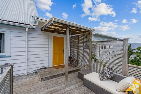 Photo of property in 1 Taurikura Street, Whangarei Heads, Whangarei, 0174