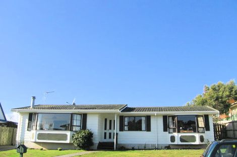 Photo of property in 6 Trispen Place, Camborne, Porirua, 5026