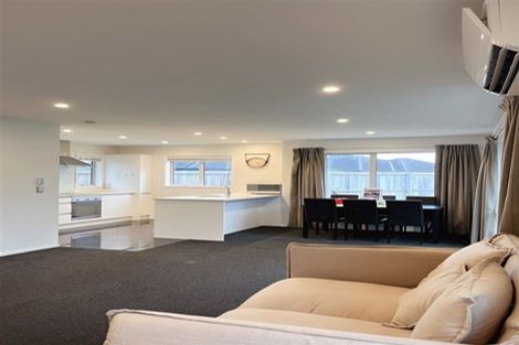 Photo of property in 24 Maka Lane, Halswell, Christchurch, 8025