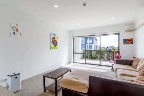 Photo of property in 2b Harakeke Road, Hobsonville, Auckland, 0616