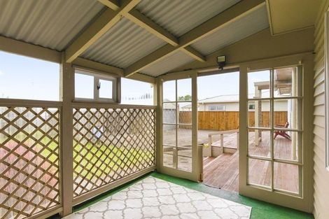 Photo of property in 14 Solway Street, Levin, 5510