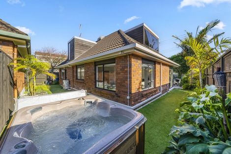 Photo of property in 1/8 Jutland Road, Hauraki, Auckland, 0622