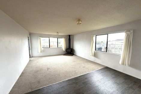 Photo of property in 42a Pohutukawa Drive, Owhata, Rotorua, 3010