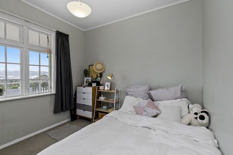 Photo of property in 2 Naughton Terrace, Kilbirnie, Wellington, 6022