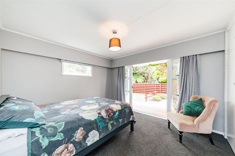 Photo of property in 11 Erin Street, Hokowhitu, Palmerston North, 4410