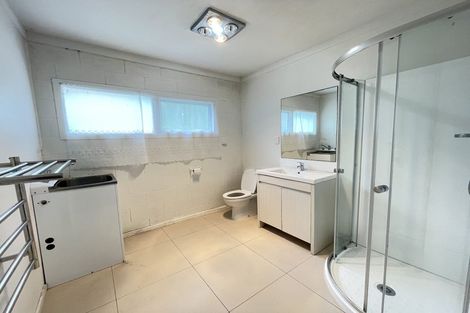 Photo of property in 26 Seaview Road, Glenfield, Auckland, 0629