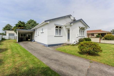 Photo of property in 6a Bayly Street, Waitara, 4320