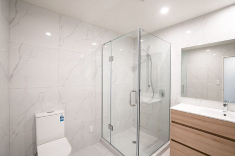 Photo of property in 16b Dianthus Place, Browns Bay, Auckland, 0630