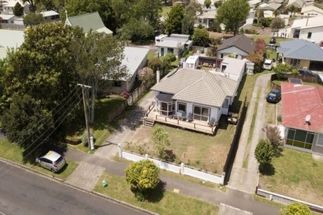 Photo of property in 4 Carisbrooke Street, Katikati, 3129