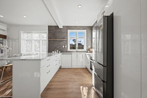 Photo of property in 186 Stapletons Road, Richmond, Christchurch, 8013