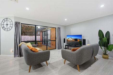 Photo of property in 40a Cairns Crescent, Rototuna, Hamilton, 3210