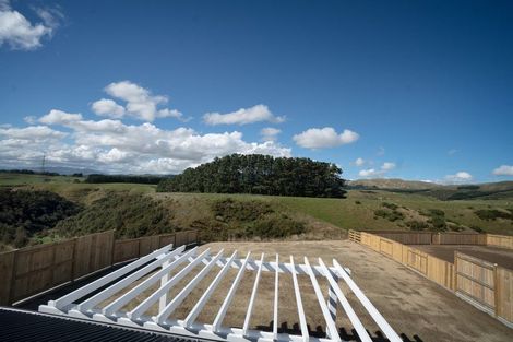 Photo of property in 44 Atlantic Drive, Fitzherbert, Palmerston North, 4410