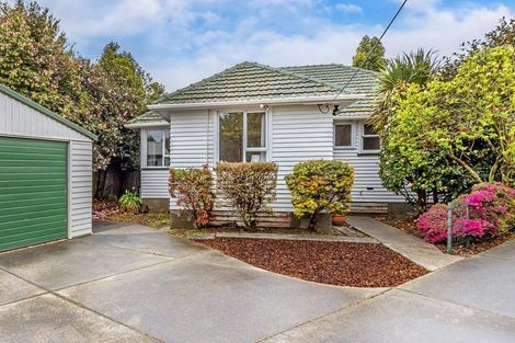 Photo of property in 3 Sealy Place, Bryndwr, Christchurch, 8053