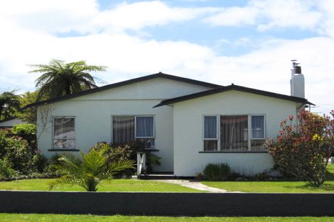 Photo of property in 27a Peel Street, Westport, 7825