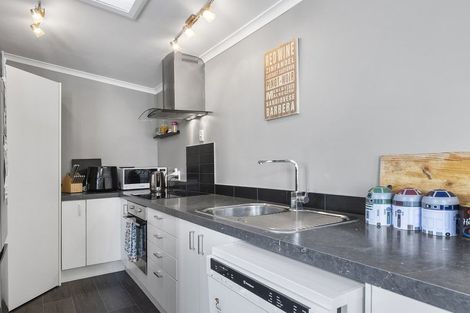 Photo of property in 39 Eskvale Street, Saint Kilda, Dunedin, 9012