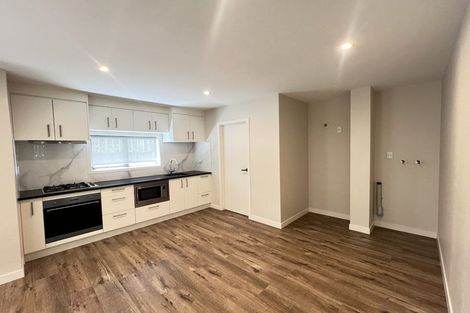 Photo of property in 7 Eric Gifford Drive, Ranui, Auckland, 0612