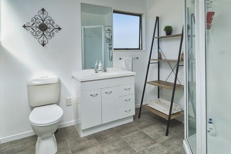 Photo of property in 56 Palmerston Road, Havelock North, 4130