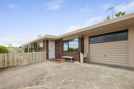 Photo of property in 14b Esmeralda Street, Welcome Bay, Tauranga, 3112