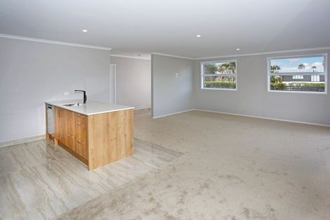 Photo of property in 1 Te Paahi Avenue, Waiuku, 2123