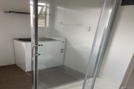 Photo of property in 5a Southview Place, Wattle Downs, Auckland, 2102